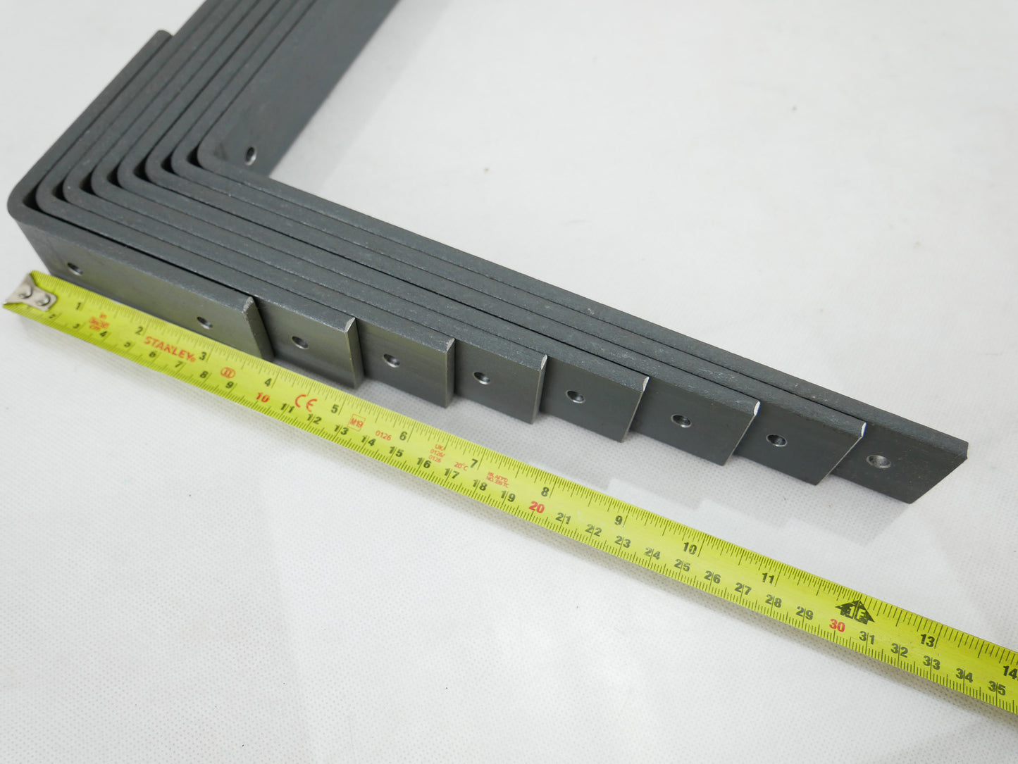 Pair Heavy Duty Shelf Metal Brackets 90 Degree Corner Braces Fence Repair Shelving Reinforcing Bracket 40X6mm Strong Steel Flat Bar