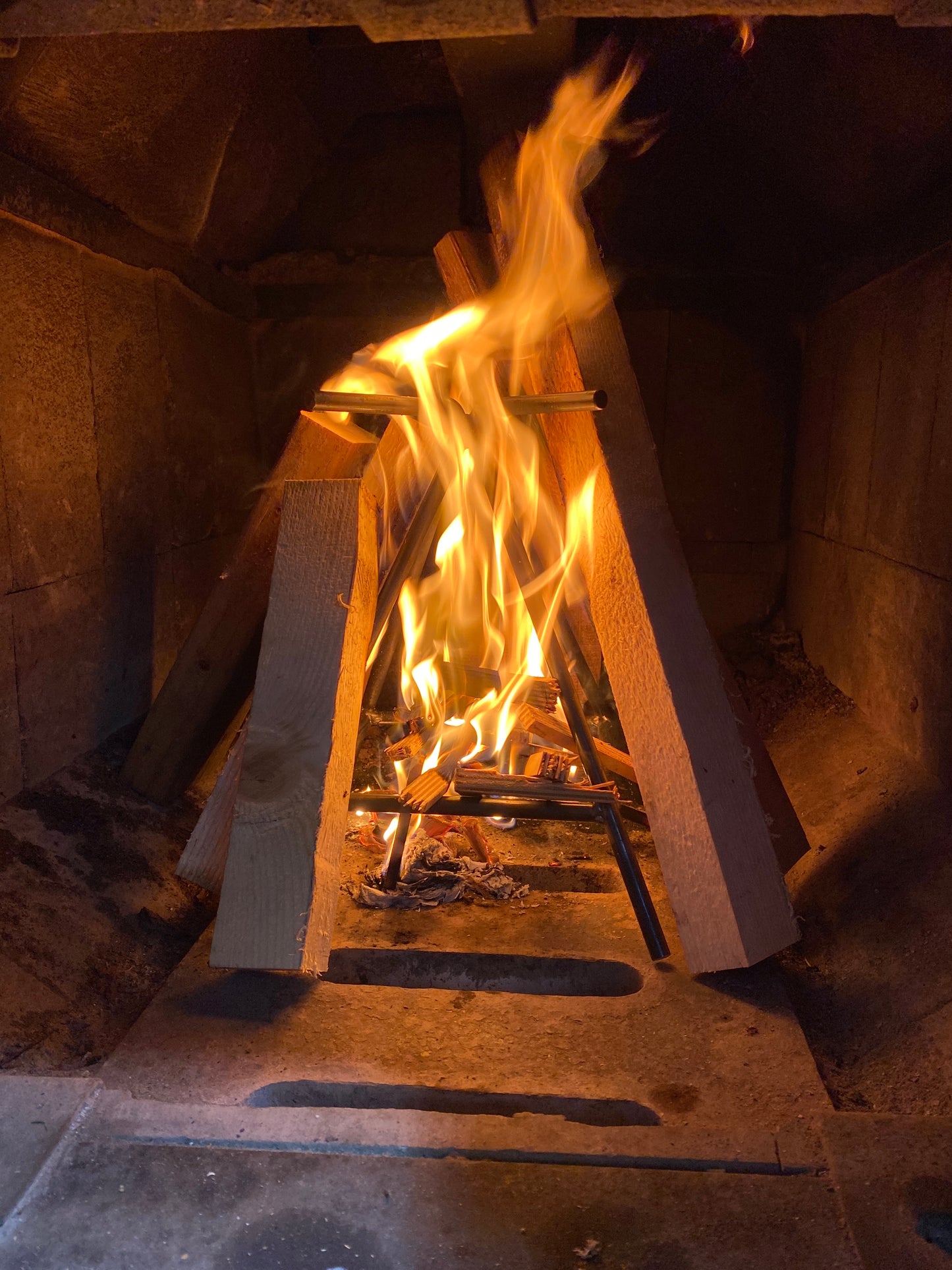 Vertical Fire Pit Grate WP Campfire Teepee, Patio, Kiva, Chiminea, BBQ Outdoor Fire, Wood Stacker, Outdoor Cooking Stand